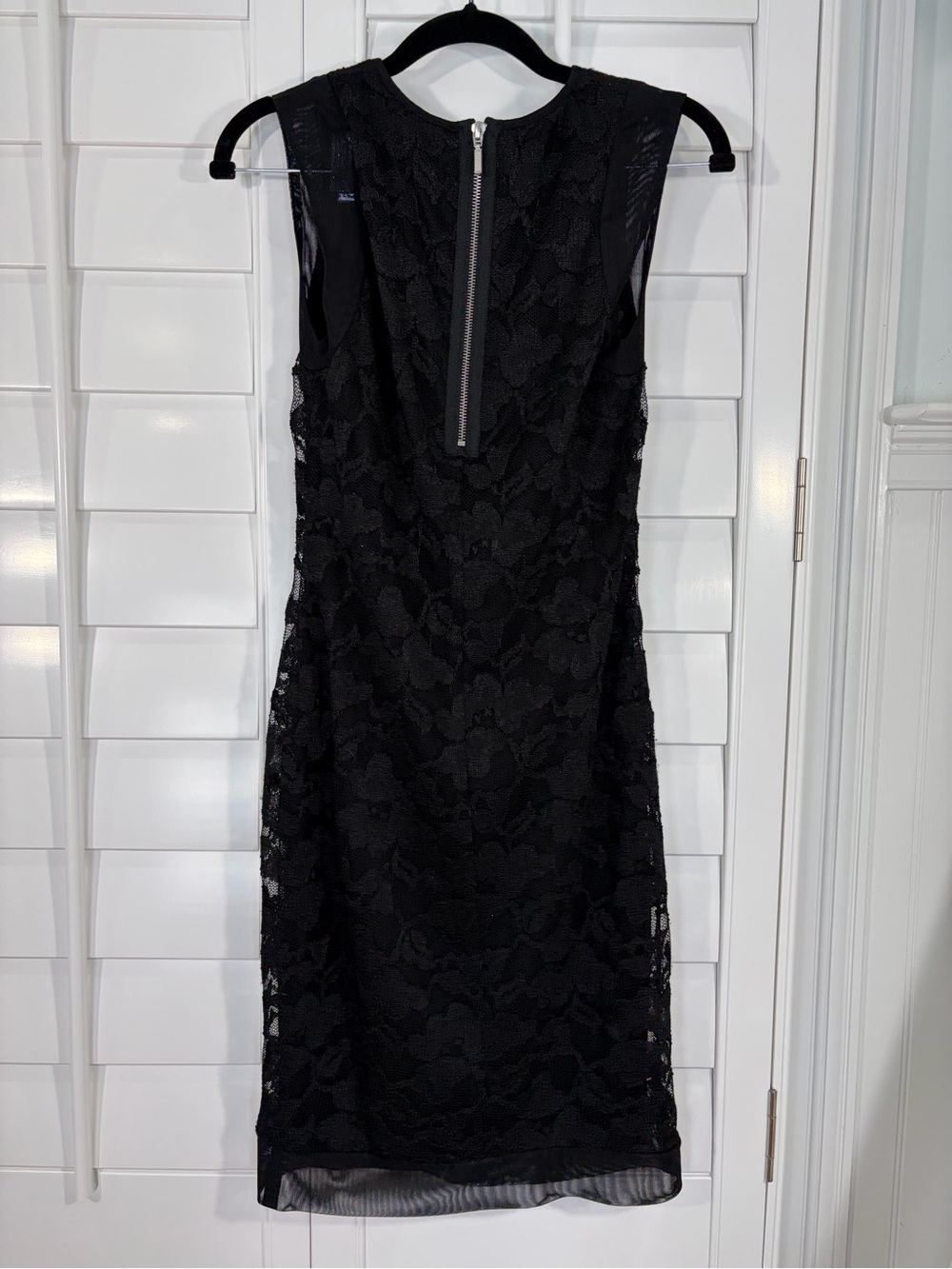 Black Lace Midi Sheath Dress (3/4) - Picture 2 of 10